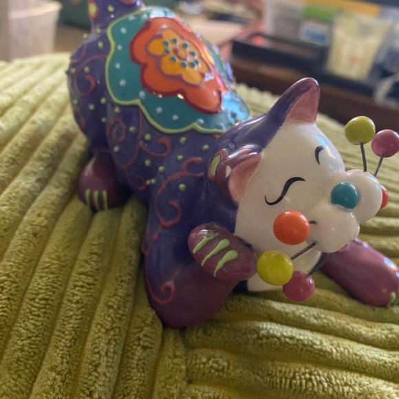 Ceramic Cat - Picture 6 of 11